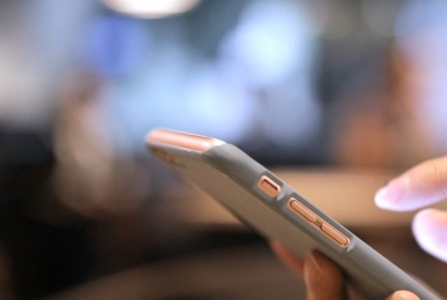 diagnóstico en un celular